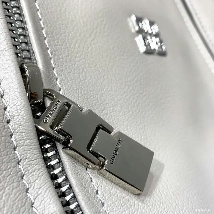 Fashionrepsfam ru Givenchy Bag 2209SW0046 0821